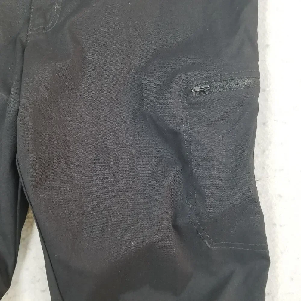 Wrangler Pants Mens 38x30 Black Nylon Spandex Hiking Cargo Zip‎ Pocket Outdoor